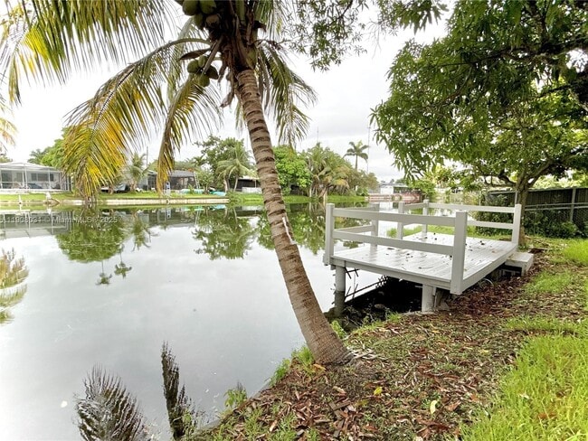 Building Photo - 6708 Camelia Dr