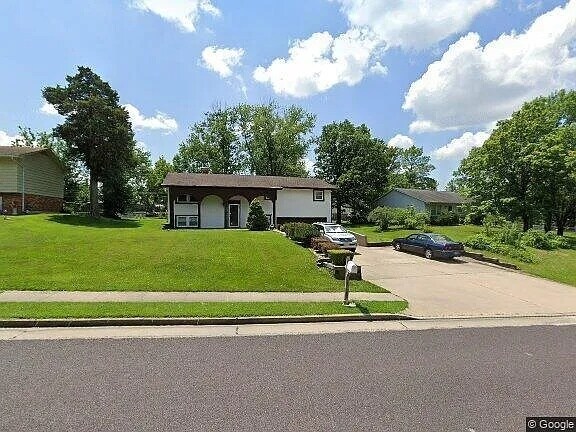 Primary Photo - 6402 E Saint Charles Rd