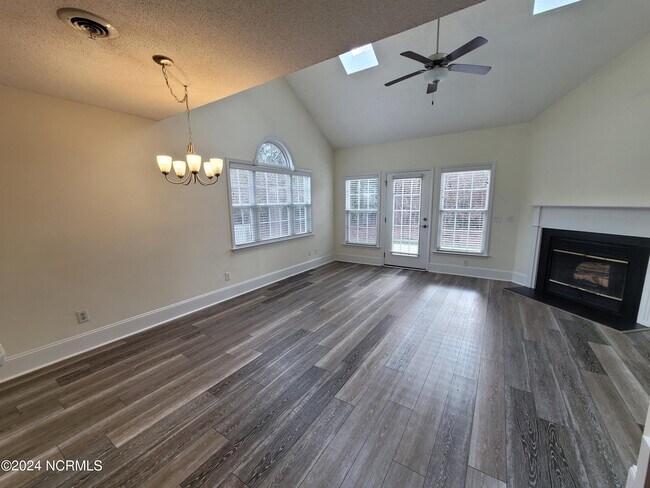 Building Photo - 6211 Wrightsville Ave