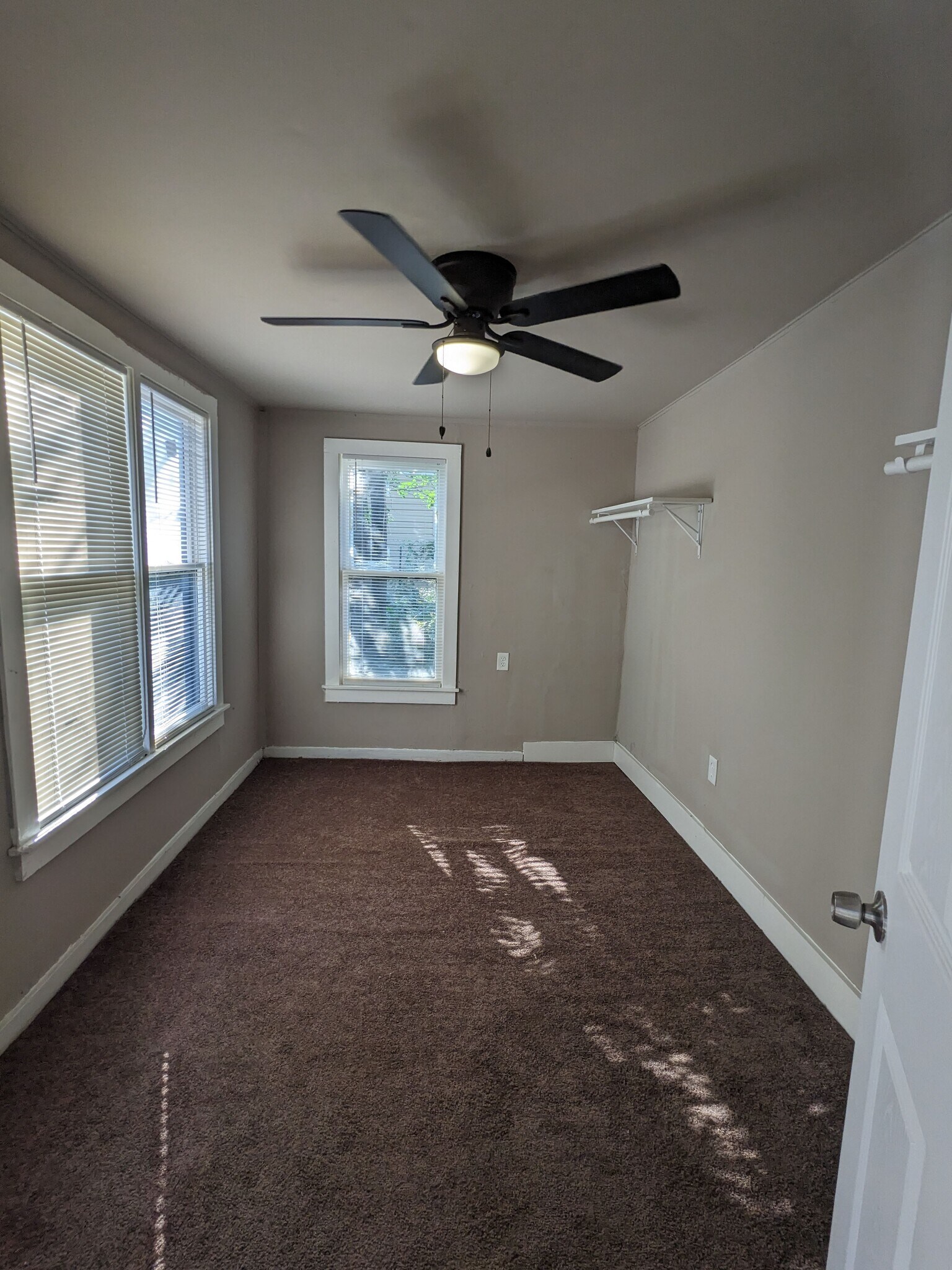 Building Photo - 1022 W Morgan St