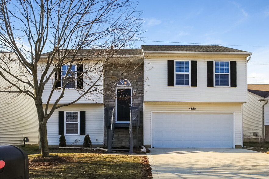 Primary Photo - 4559 Parkwick Dr