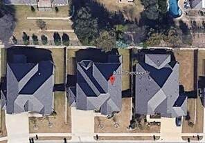 Building Photo - 4016 Cherokee Dr