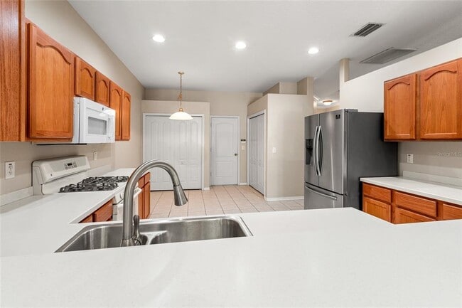 Building Photo - 30938 Prout Ct