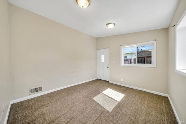 Building Photo - 1012 McKinley St