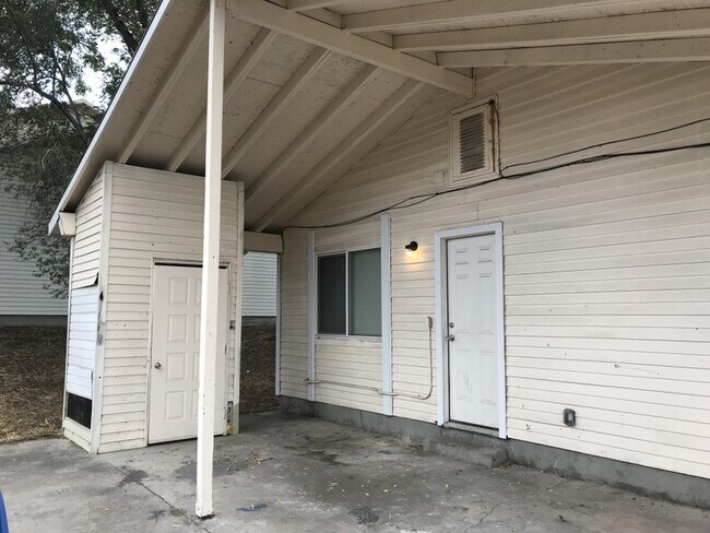Building Photo - 3065 S 9100 W