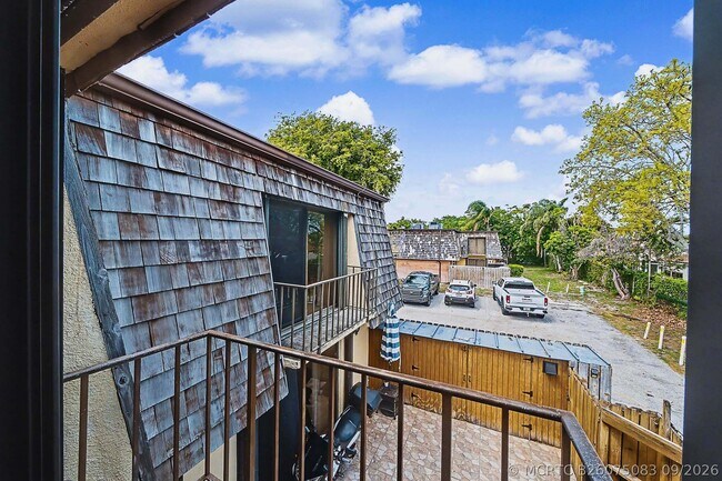 Building Photo - 149 Lake Arbor Dr