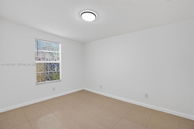 Building Photo - 6761 SW 13th Terrace