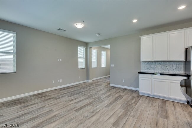 Building Photo - 3216 Azalea Ridge Ct