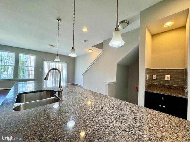 Building Photo - 18322 Woodhouse Ln