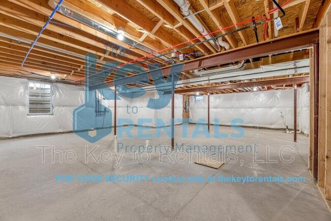 Building Photo - 1352 Creeks Edge Dr