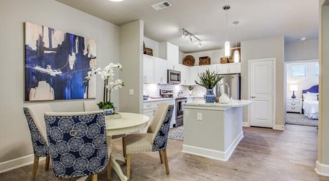 Building Photo - 2 bedroom in Pflugerville TX 78660