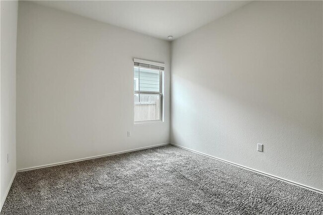 Building Photo - 7213 Tonka Ln