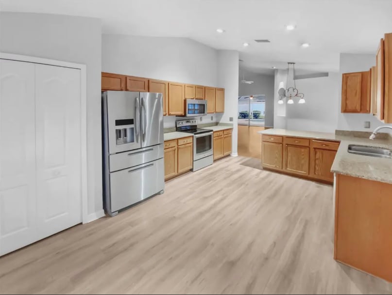 Building Photo - 3300 Clover Blossom Cir