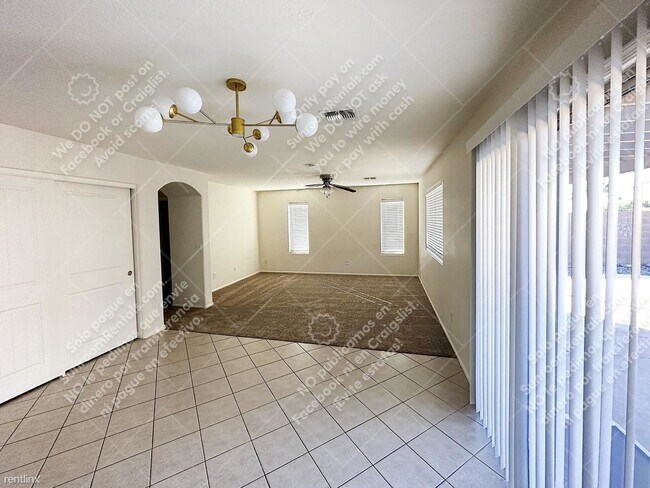 Building Photo - 4 br, 2 bath House - 624 W. Mesquite Tree Ln