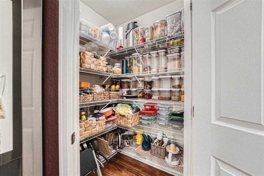 Building Photo - 2674 Gray Wolf Loop