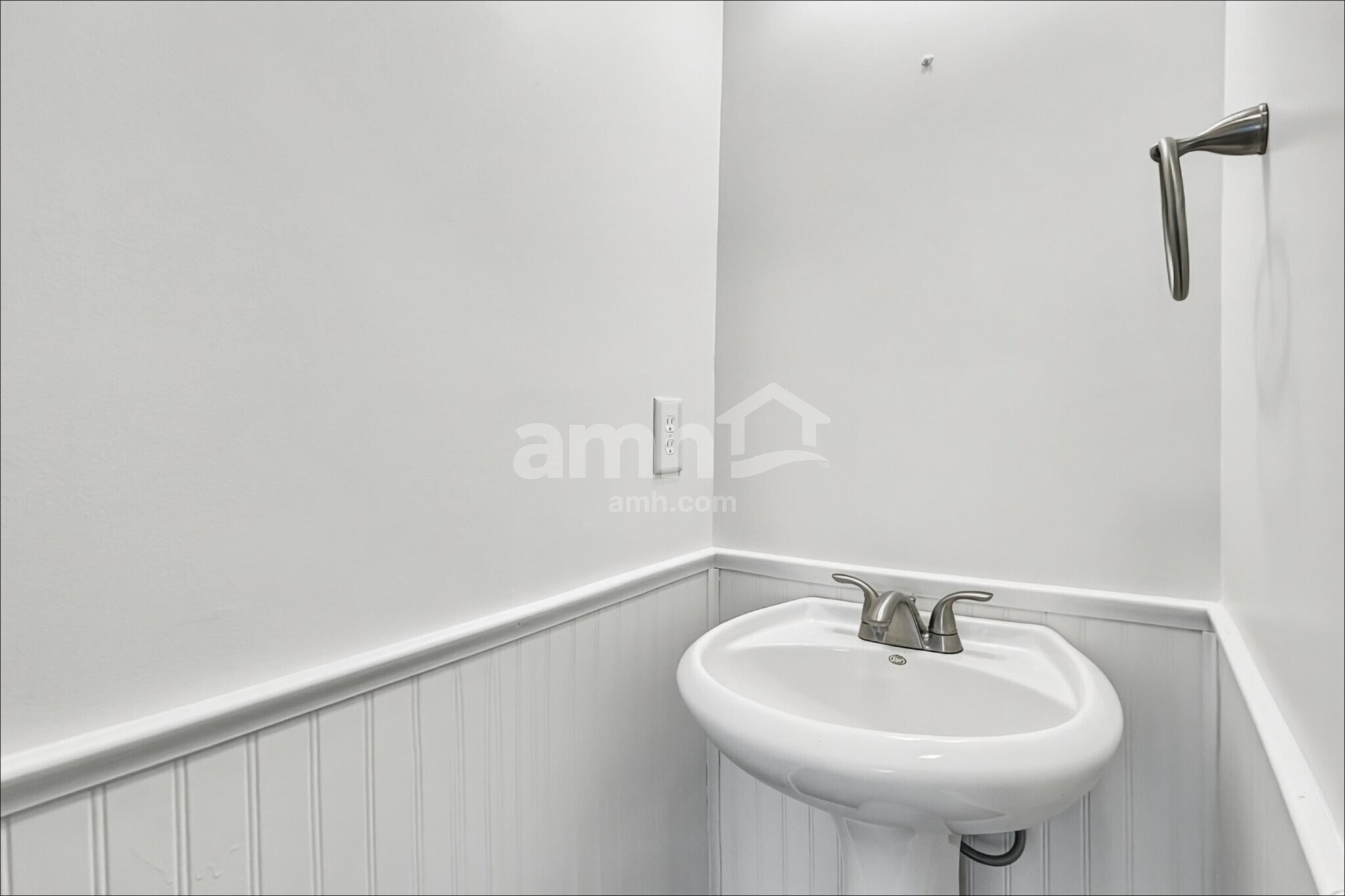 Building Photo - 1308 Crestfield Ct