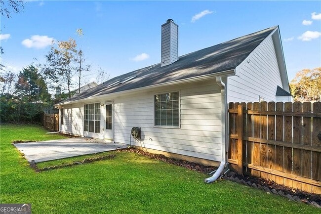 Building Photo - 2049 Manor Oak Ln