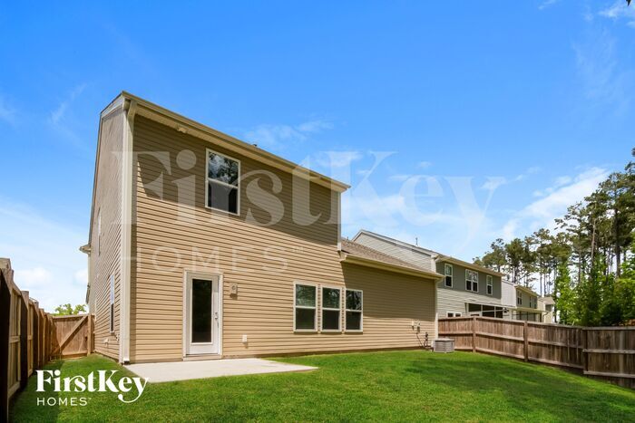 Building Photo - 313 Dunlin Dr