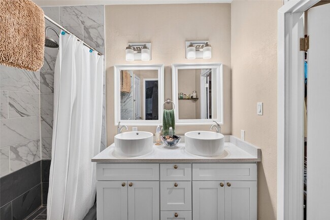 Building Photo - 2504 Orangegrove Cir