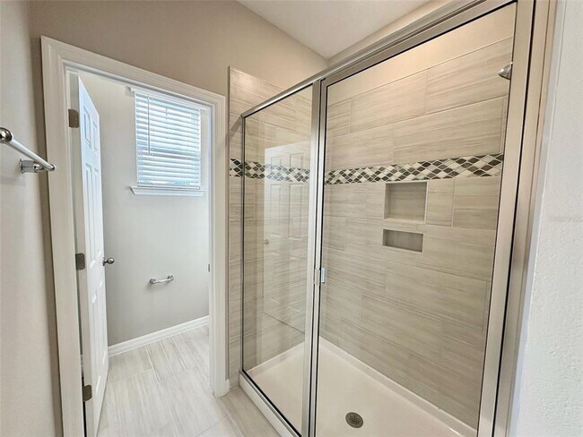 Building Photo - 4869 Lacewing Dr