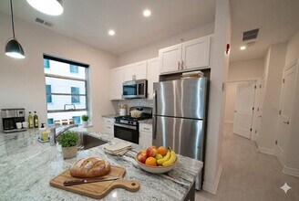 Building Photo - Walcot Apartments at 257 Elmwood