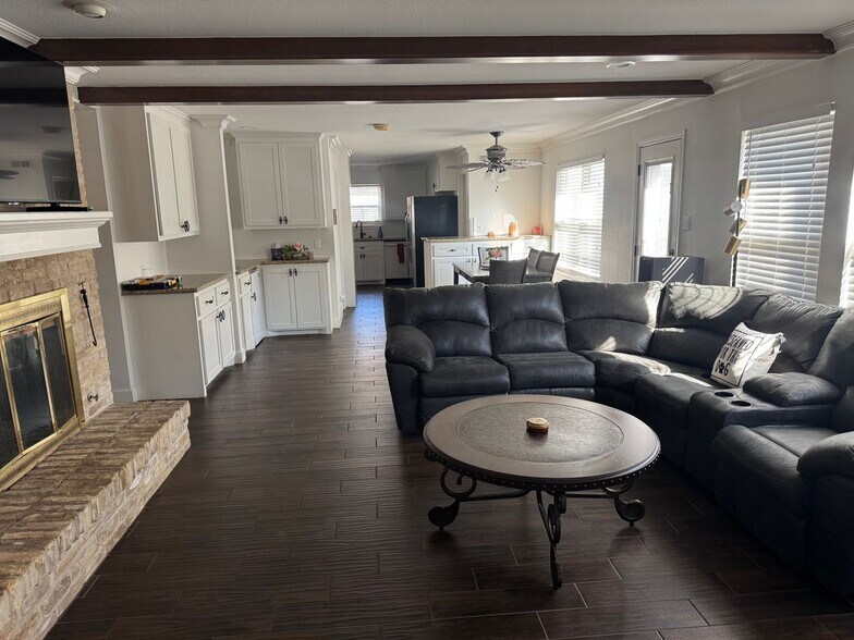 Building Photo - 10507 Cypresswood Dr