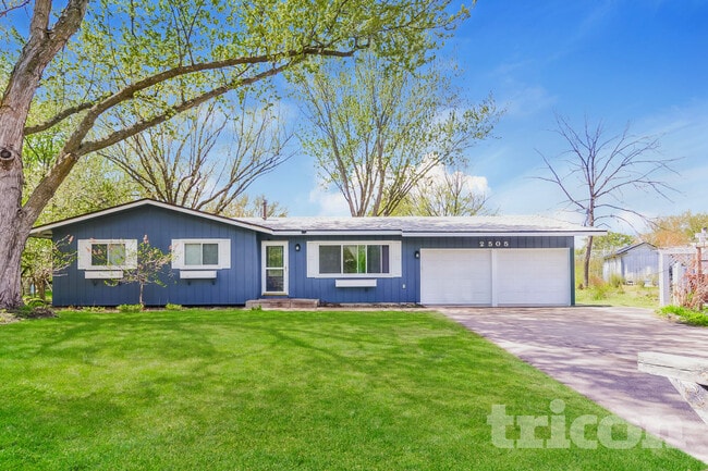 Building Photo - 2505 Kennelly Ct