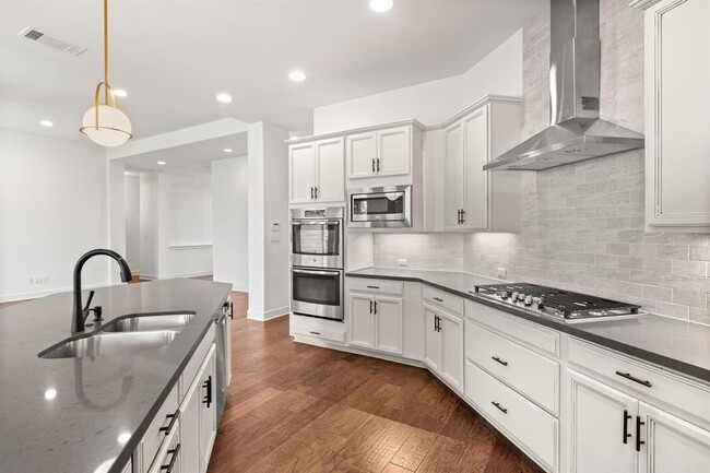 Building Photo - 276 Townes Ct
