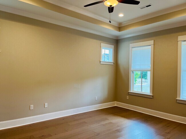 Building Photo - 311 Clift Home Pl Dr