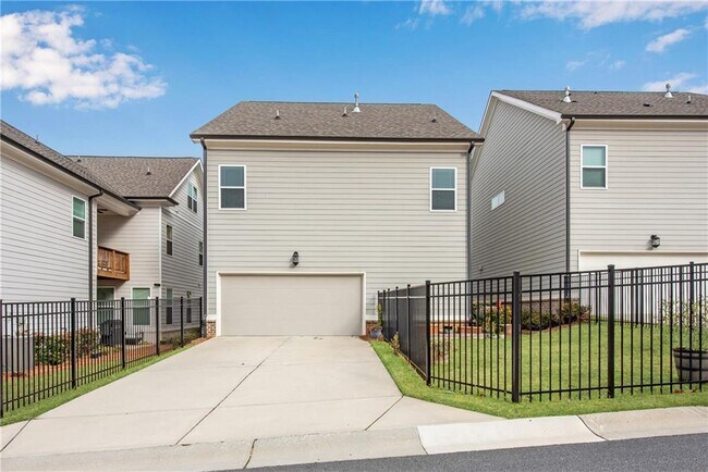 Building Photo - 3192 Bartee Walk