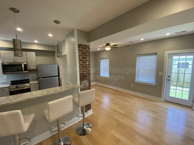 Building Photo - 1115 Winchester St