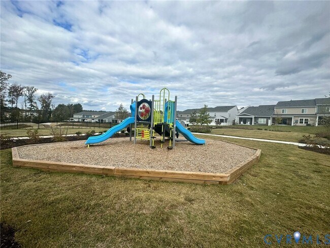 Building Photo - 6996 Leire Ln