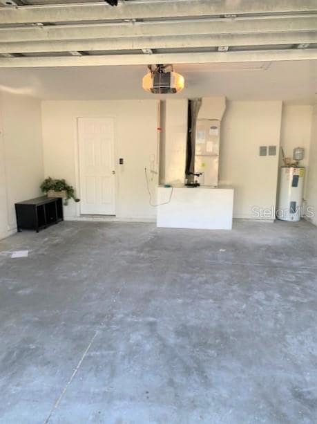 Building Photo - 610 Yak Ct