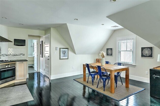 Building Photo - 26 S Angell St