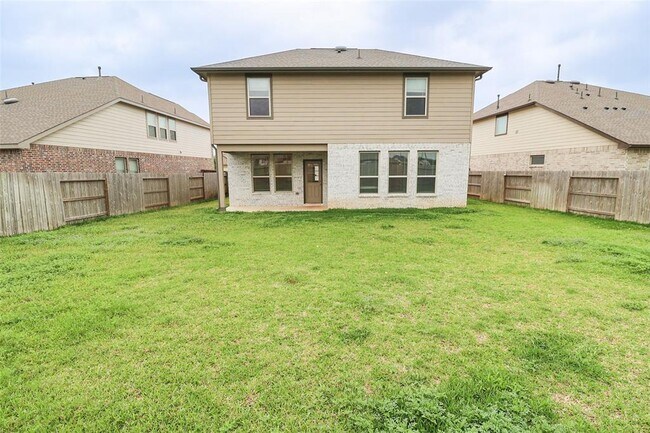 Building Photo - 32315 Melbrooke Dr