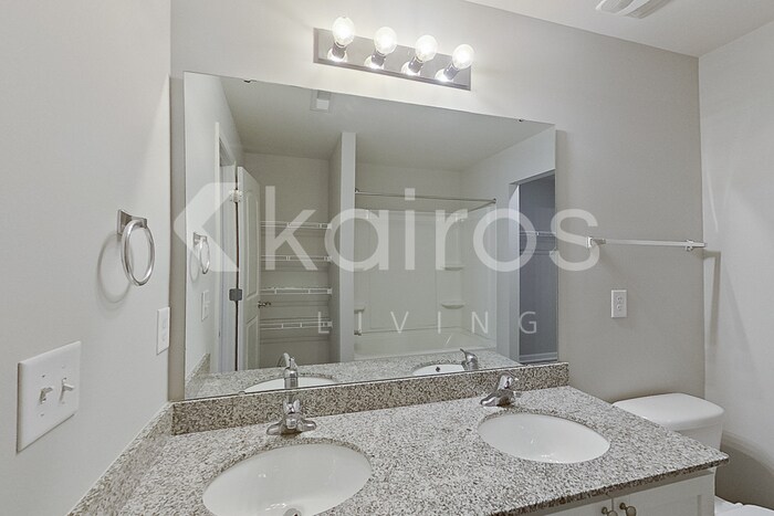 Building Photo - 3908 Miller Dr