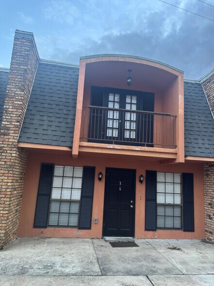 Building Photo - 3162 Highway 1 S