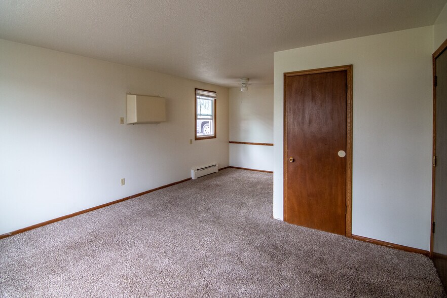 dining room from living room - 117 Mississippi Pl