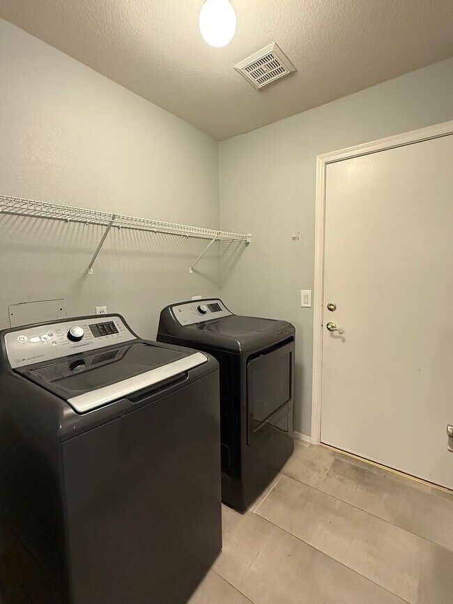 Building Photo - REMODELED 3 Bedroom 2 Bathroom EAST MESA HOME NO CARPET