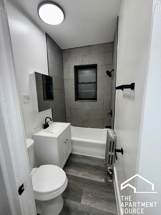 Building Photo - 5244.5 S Drexel Ave