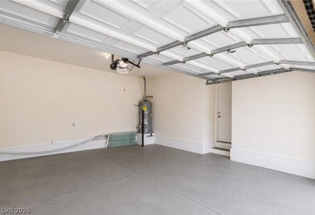 Building Photo - 2520 Bottle Palm Ct