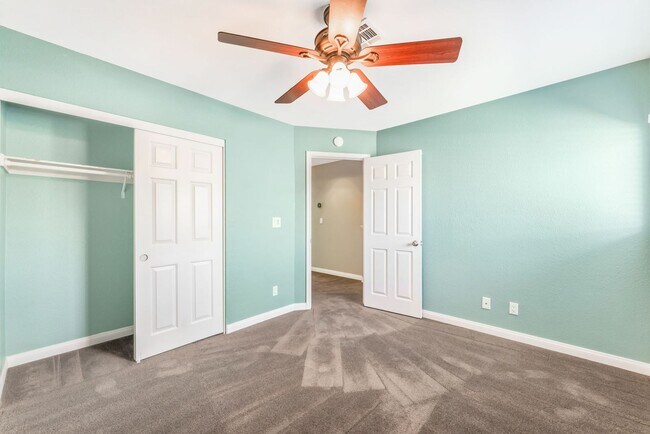 Building Photo - Modern Comfort Meets Timeless Style in a Beautifully Updated Las Vegas Home!
