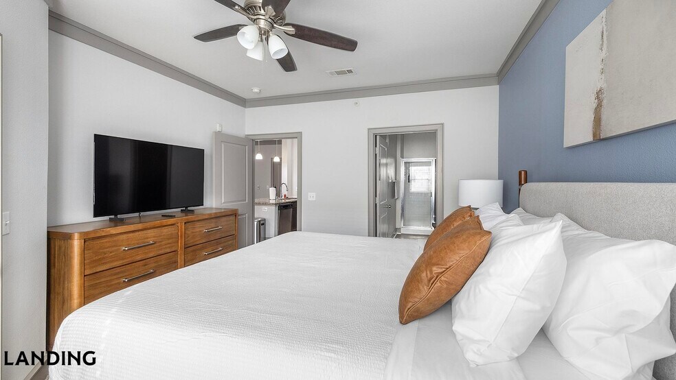 Building Photo - 4689 Mustang Pkwy