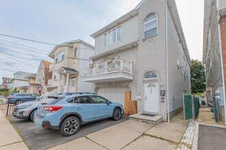 Building Photo - 235 75th St