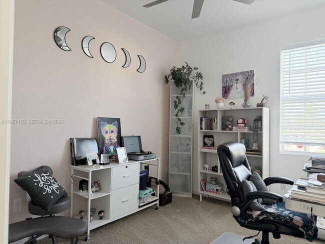 Building Photo - 4002 NW 11th Ct