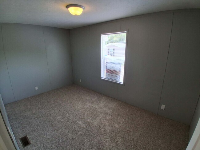 Building Photo - 1267 Avenue A