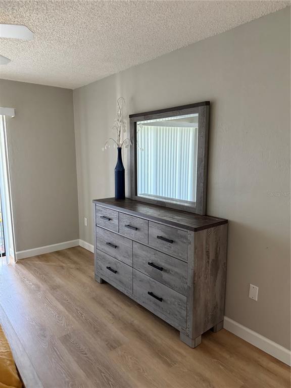 Building Photo - 4711 Santa Barbara Blvd S