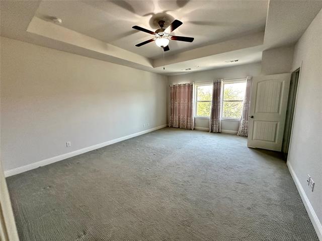 Building Photo - 6329 Saddlebrook Way