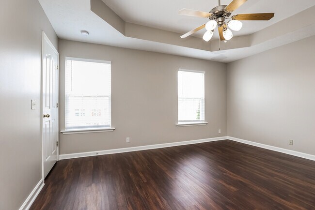 Building Photo - Inviting 3-Bedroom Nashville Home