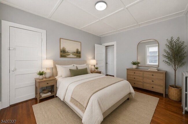Building Photo - 86 Curie Ave